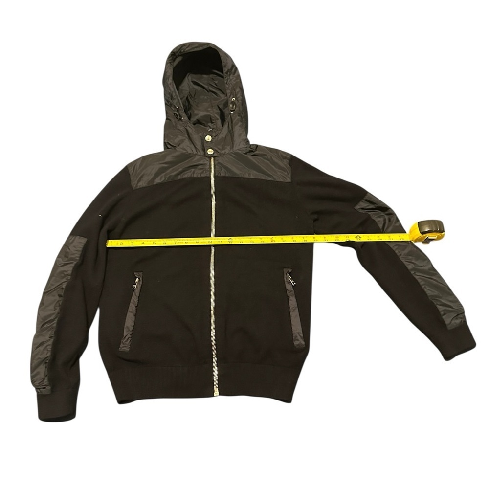 Prada Black men Hooded Windbreaker size L, gently used, pre-owned. - Picture 4 of 12